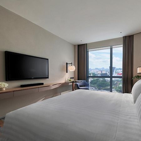 Amari Kuala Lumpur Hotel Buitenkant foto Deluxe Room