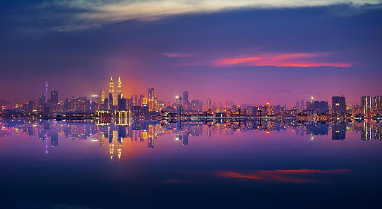 Amari Kuala Lumpur Hotel Buitenkant foto Shanghai skyline